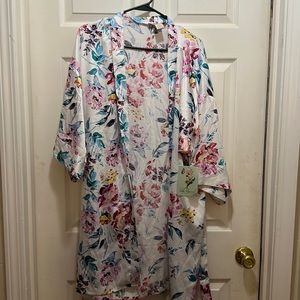 NWT robe